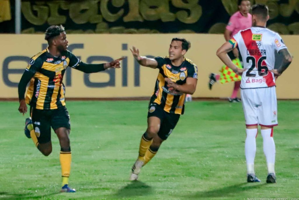 massacre-do-deportivo-tachira-transforma-inter-x-olimpia-em-decisao-Futebol-Latino-20-05