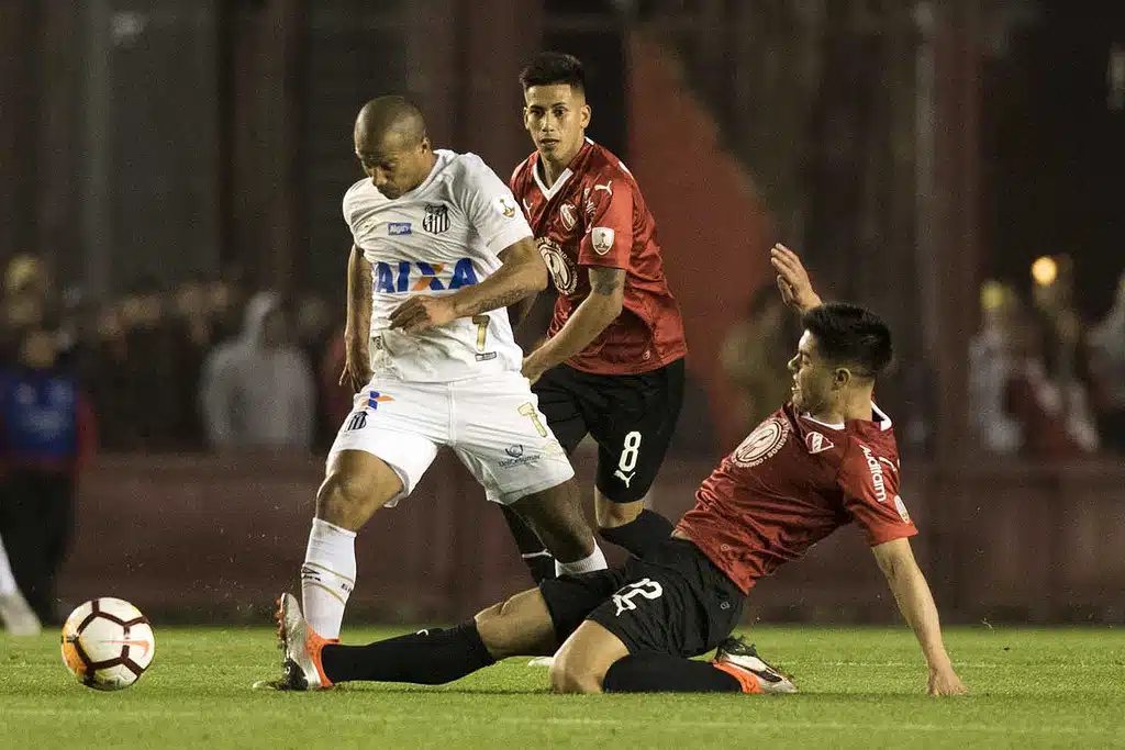 confronto-polemico-na-libertadores-2018-se-repetira-na-sul-americana-Futebol-Latino-01-06
