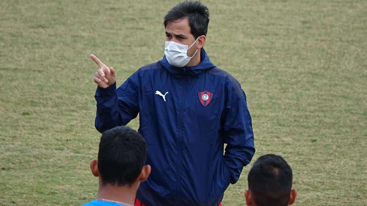 conhecedor-do-futebol-brasileiro-gavilan-faz-analise-de-paraguai-brasil-Futebol-Latino-07-06