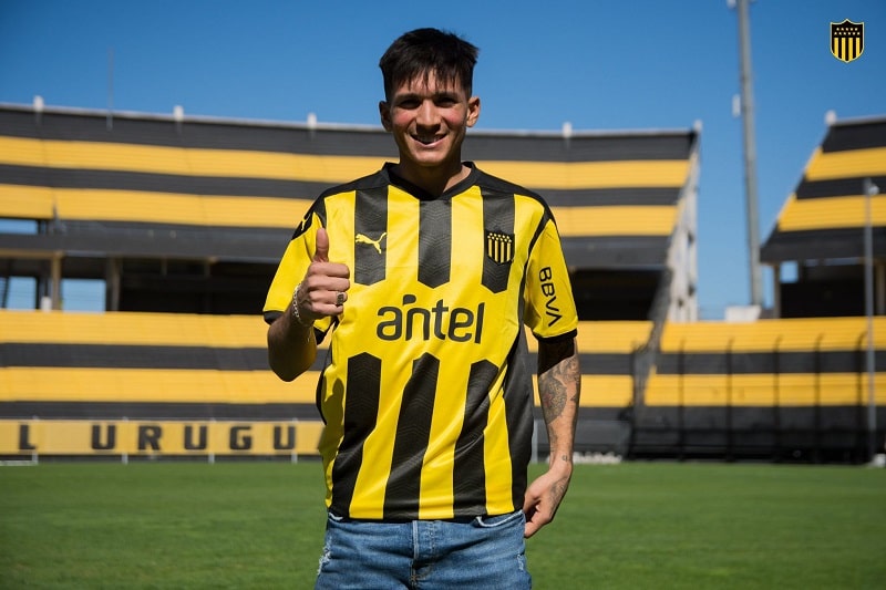 atencao-athletico-penarol-confirma-a-chegada-de-novo-atacante-Futebol-Latino-26-08