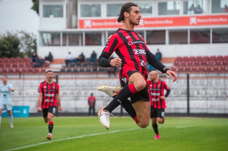 atacante-alvo-do-boca-juniors-comecou-a-carreira-no-corinthians-Futebol-Latino-23-12