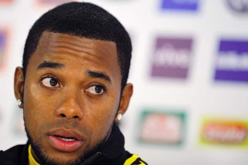 confira-a-opiniao-de-quatro-referencias-no-direito-sobre-o-caso-robinho-Futebol-Latino-21-01