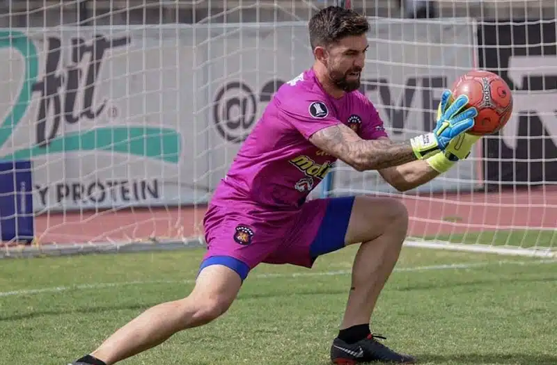 goleiro-de-selecao-sul-americana-comenta-volta-a-clube-que-o-revelou-Futebol-Latino-11-01