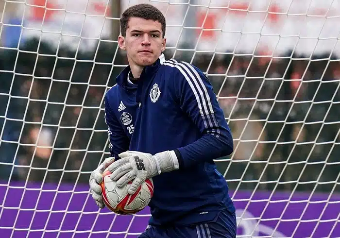 goleiro-brasileiro-destaca-expectativa-pelo-valladolid-Futebol-Latino-04-03