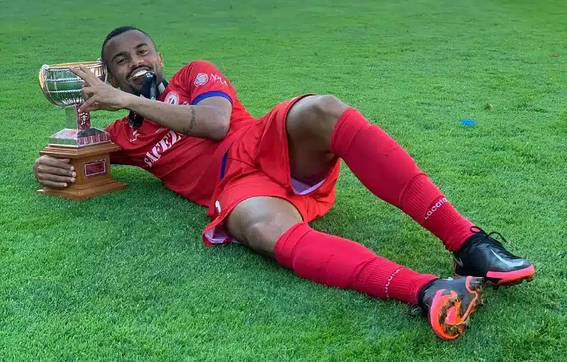 keffel-relembra-gol-de-titulo-no-futebol-portugues-inesquecivel-Futebol-Latino-03-03
