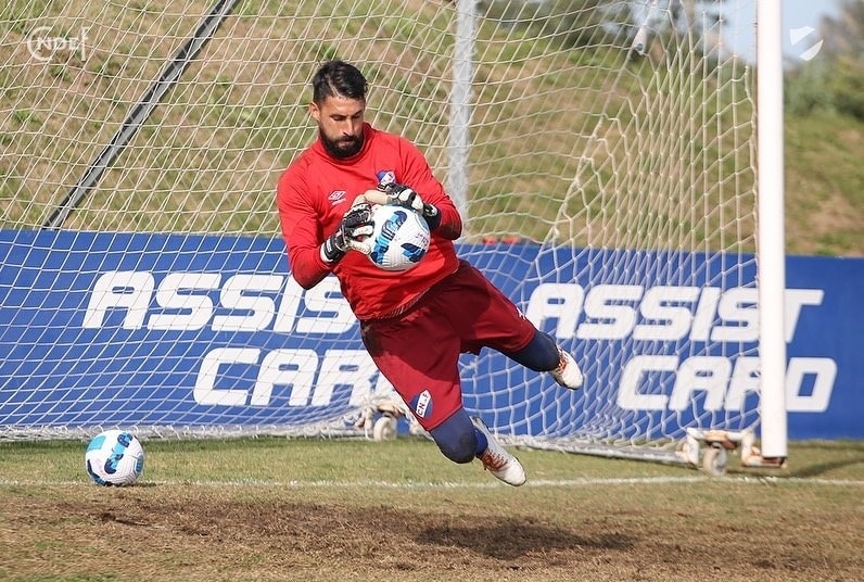 goleiro-volta-ao-brasil-com-o-nacional-para-duelo-da-libertadores-Futebol-Latino-05-04