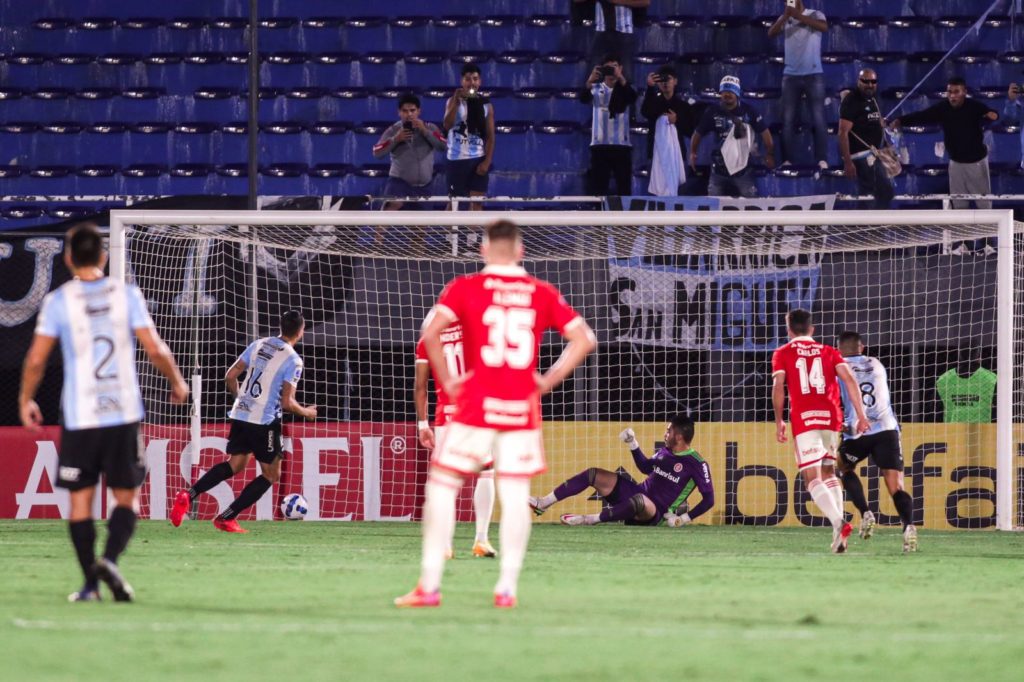 Guaireña x Internacional
