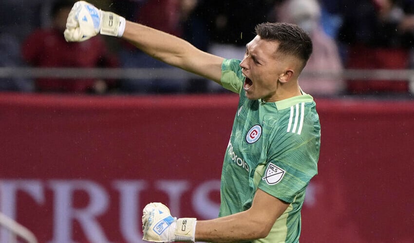 clube-da-mls-recusa-proposta-do-real-madrid-por-jovem-goleiro-Futebol-Latino-03-06
