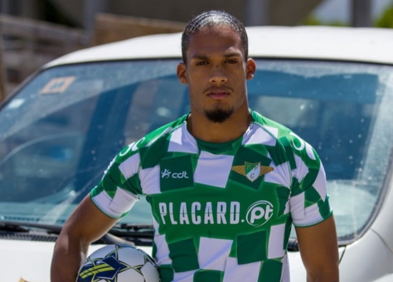 apos-deixar-o-flamengo-rafael-santos-e-anunciado-em-portugal-Futebol-Latino-27-07