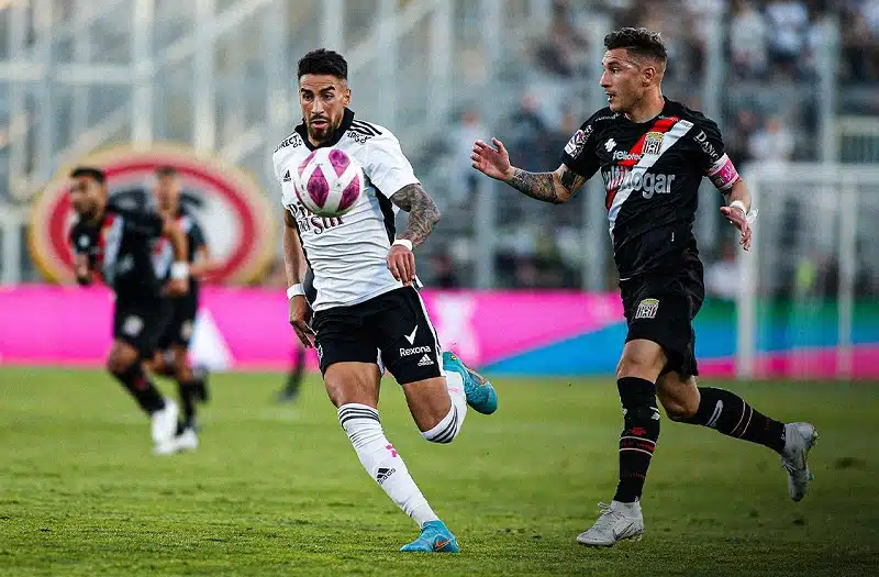 em-final-antecipada-colo-colo-empata-e-nao-garante-o-titulo-chileno-Futebol-Latino-10-10