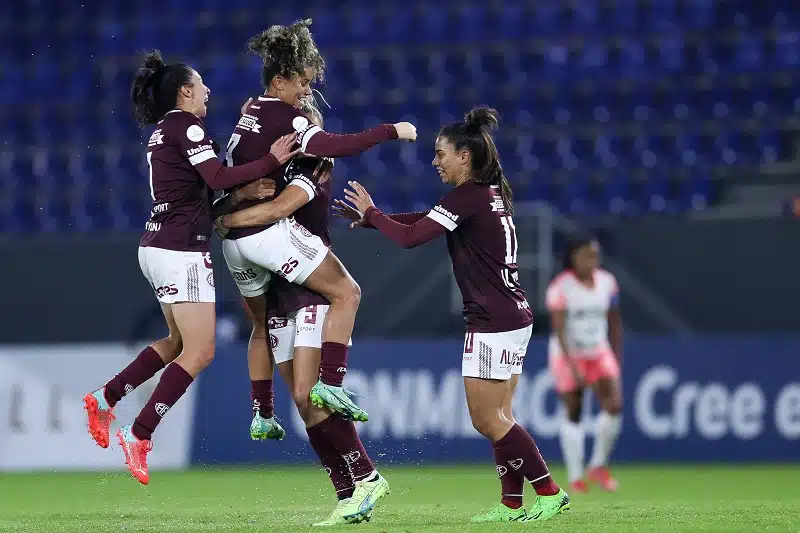 primeiro-dia-de-disputa-na-libertadores-feminina-Futebol-Latino-14-10