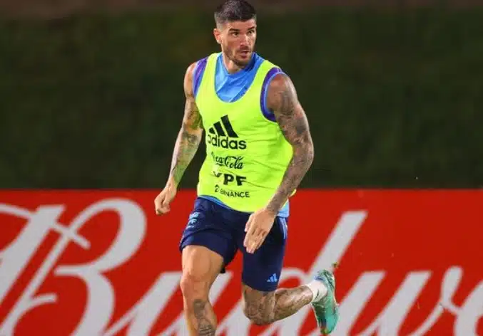 apos-treinar-separado-na-argentina-de-paul-esclarece-nas-redes-Futebol-Latino-08-12