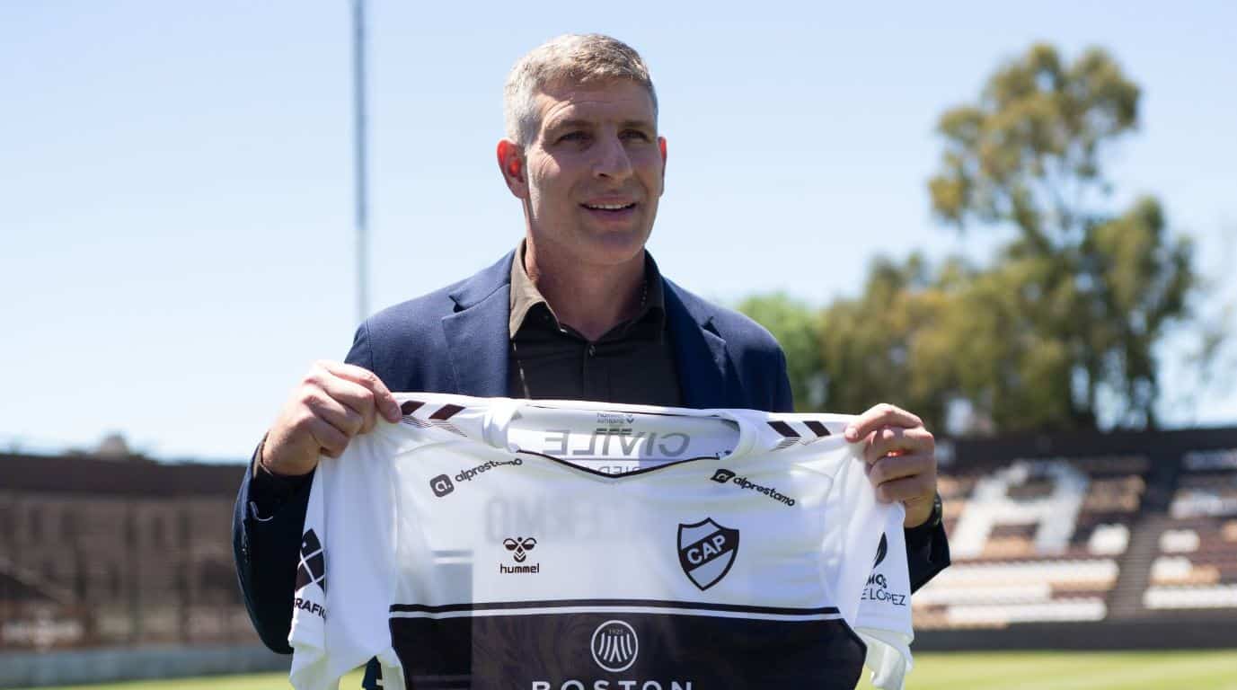 Martín Palermo - Platense