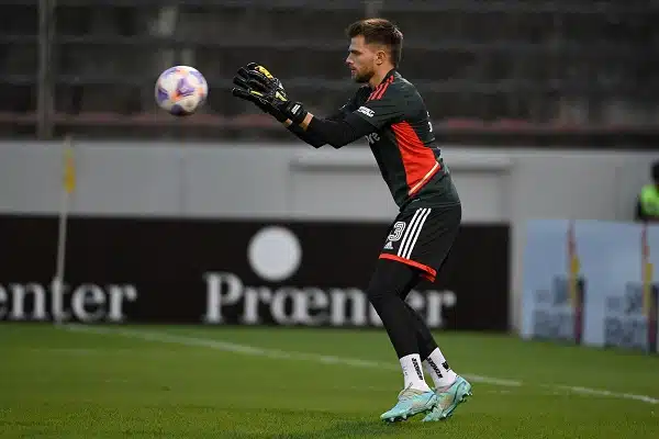Centurion-goleiro-River-Plate