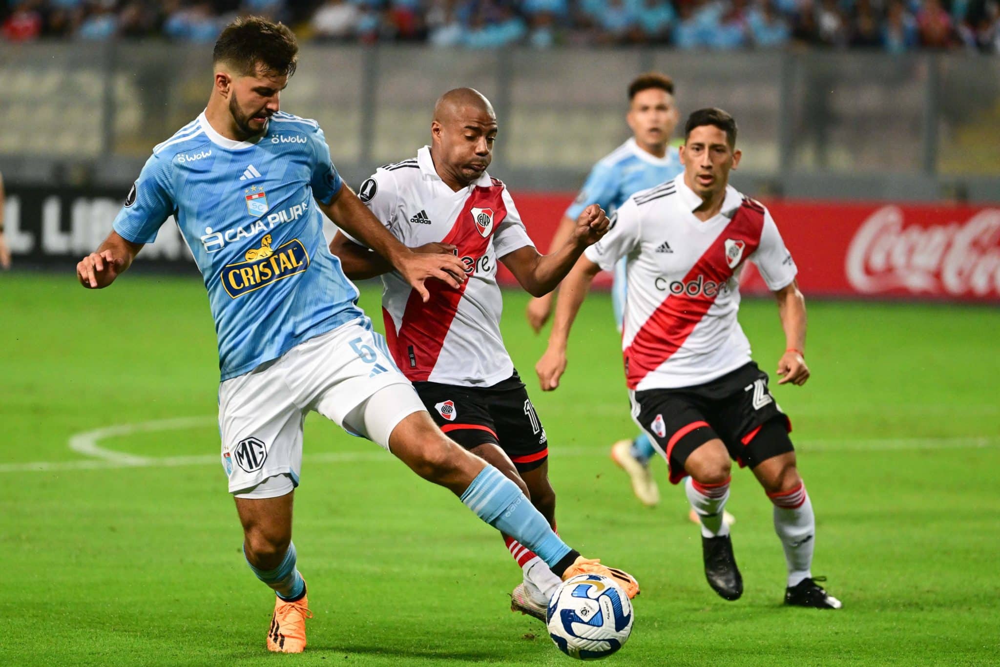 Sporting Cristal x River Plate