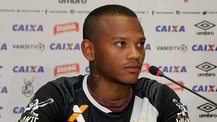 ex-vasco-comenta-sobre-futuro-de-jogador-do-colo-colo-Futebol-Latino