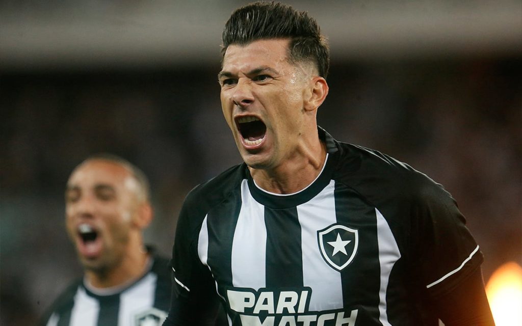 victor-cuesta-botafogo-futebol-latino-lance