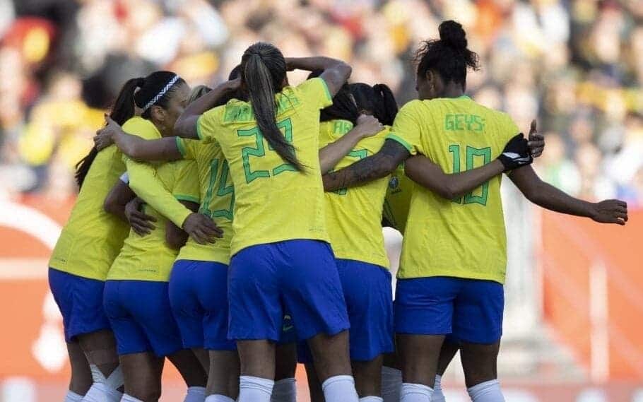 selecao-brasileira-tenta-conquistar-a-primeira-estrela-no-mundial-Futebol-Latino