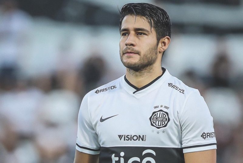 no-olimpia-ivan-torres-fala-em-cabeca-erguida-apos-eliminacao-Futebol-Latino