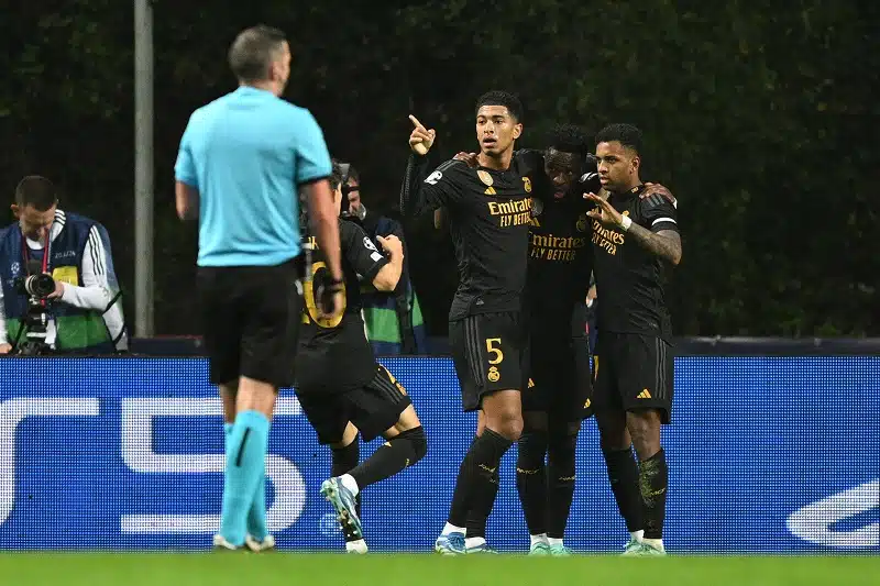 contra-o-braga-vinicius-jr-arma-e-rodrygo-marca-pelo-real-madrid-Futebol-Latino