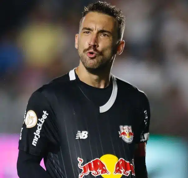 Léo Ortiz
