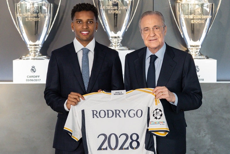 rodrygo-tem-contrato-renovado-com-o-real-madrid-futebol-latino