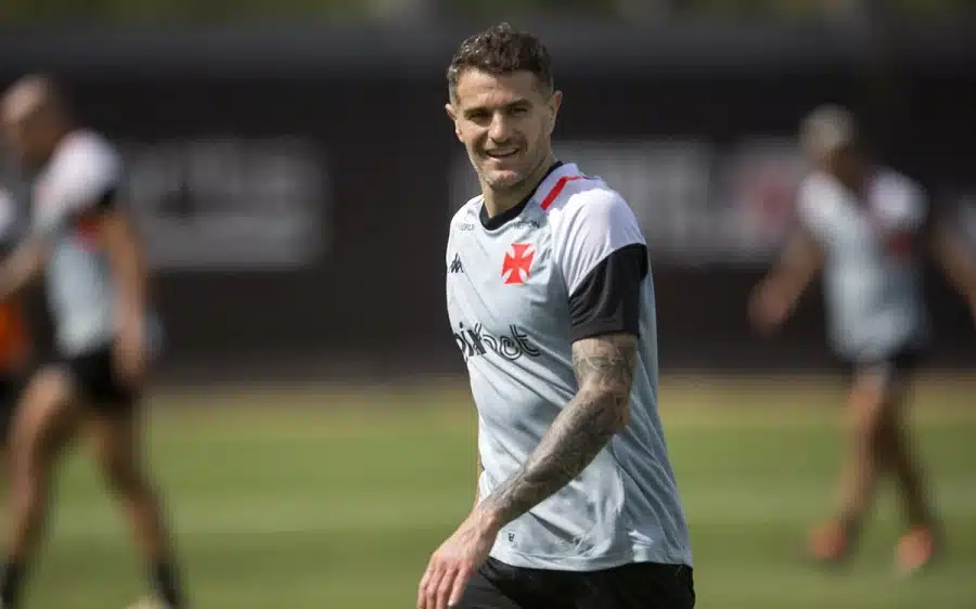 vasco-ganha-reforco-para-duelo-decisivo-contra-o-cruzeiro-futebol-latino