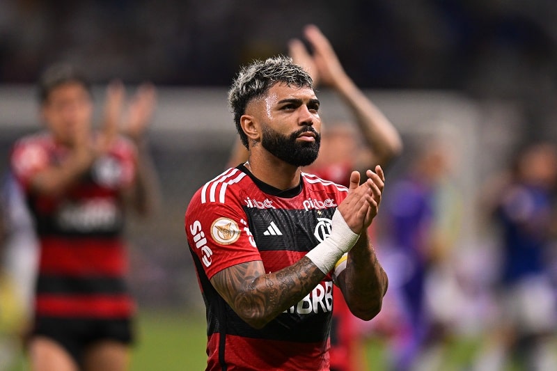 jornalista-fala-em-gabigol-convencido-a-jogar-no-corinthians-futebol-latino-08-12