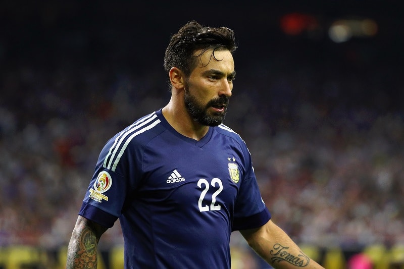 advogado-de-lavezzi-faz-forte-revelacao-em-entrevista-futebol-latino-03-02