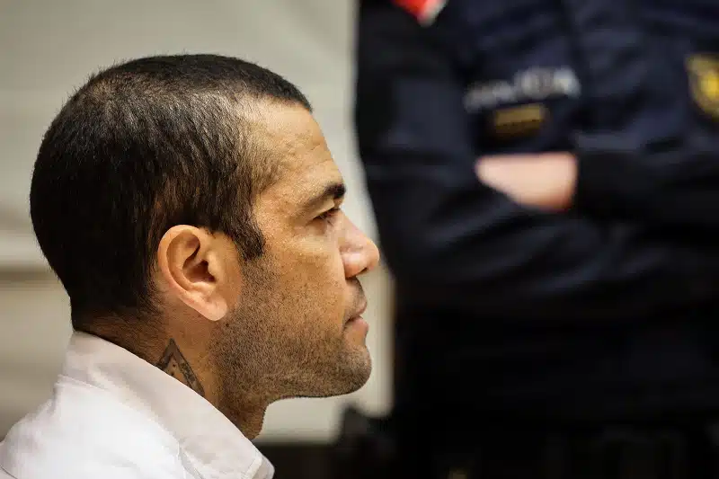finalizado-o-julgamento-de-daniel-alves-veja-os-possiveis-cenarios-futebol-latino-08-02