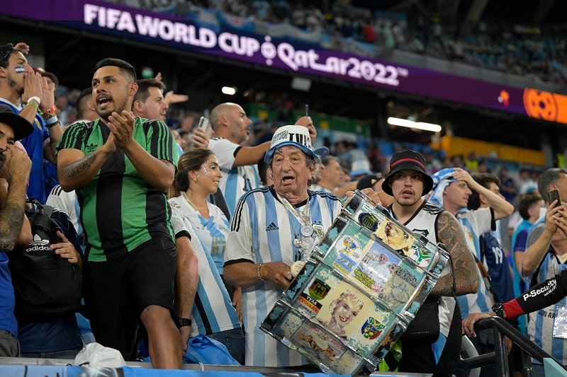 morre-carlos-pascual-iconico-torcedor-argentino-aos-83-anos-futebol-latino