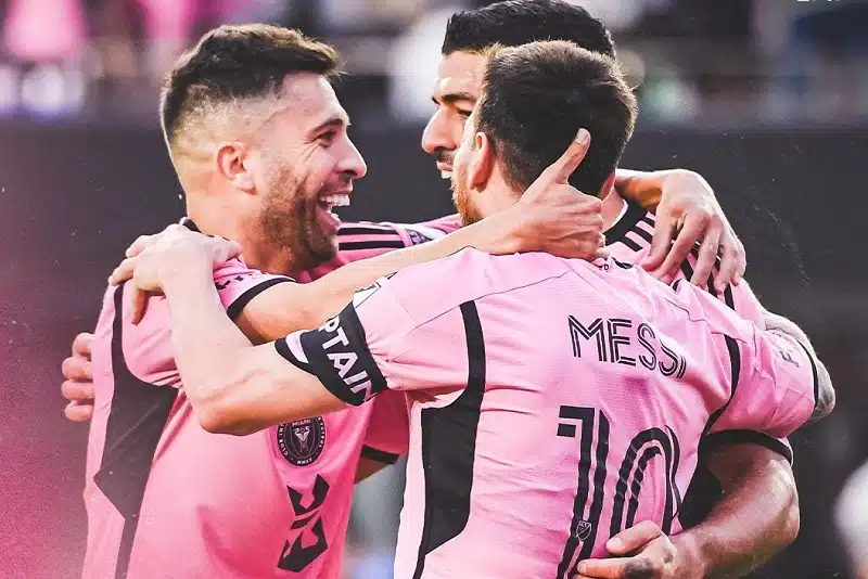 messi-e-suarez-comandam-goleada-do-inter-miami-na-mls-futebol-latino-03-03
