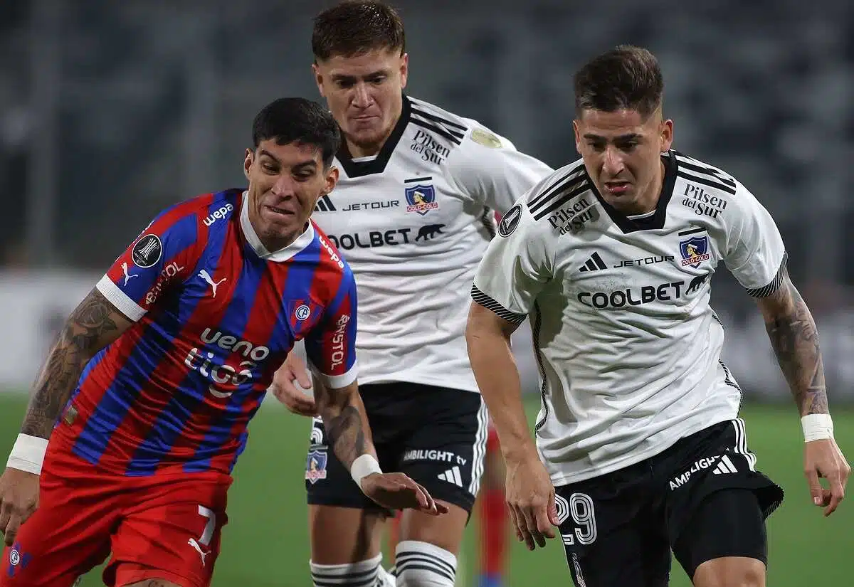 colo-colo-cerro-porteno-futebol-latino-libertadores-03-04