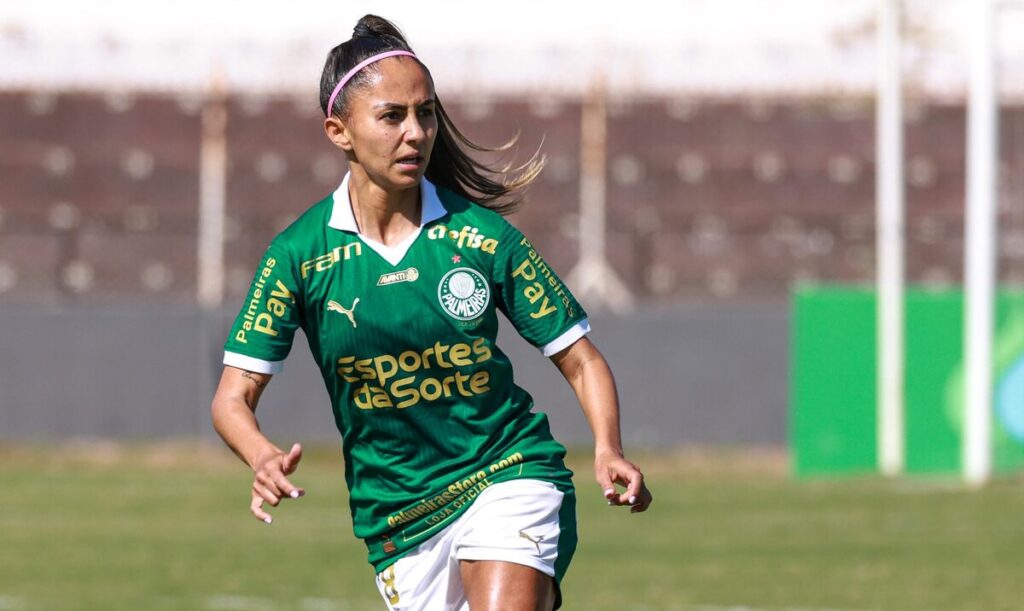 diany-projeta-estreia-do-palmeiras-no-paulistao-feminino-futebol-latino