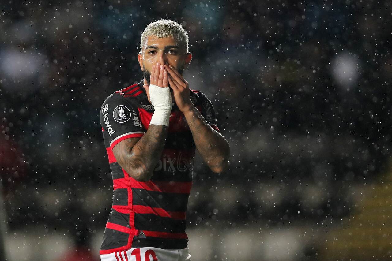 gabigol-e-as-consequencias-alem-de-multa-e-perda-da-camisa-10-futebol-latino