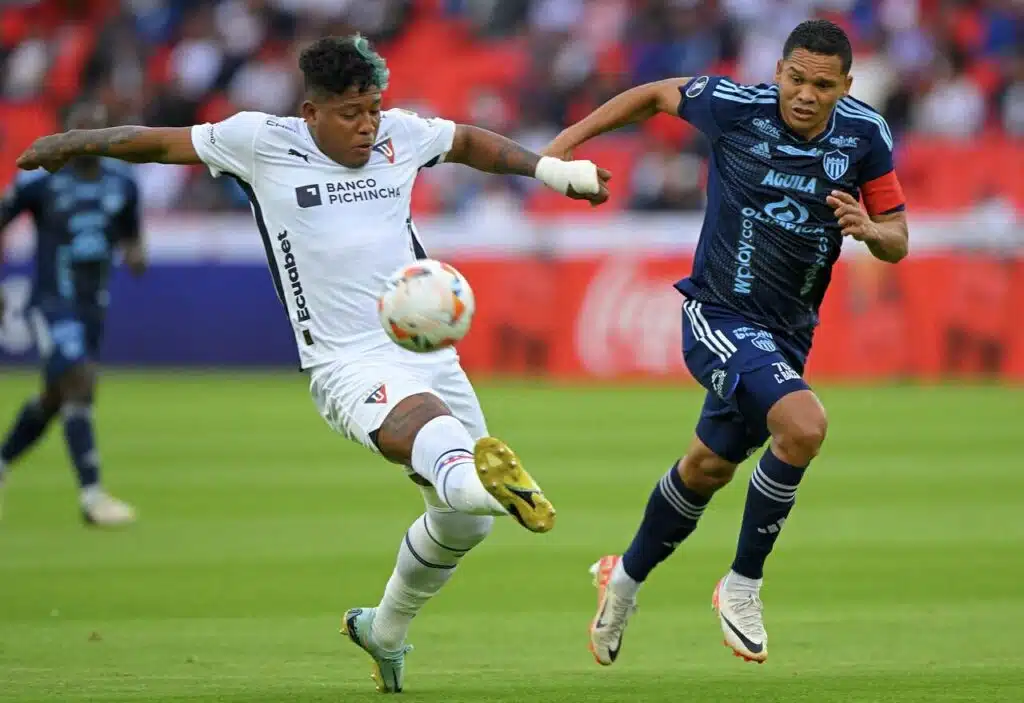 ldu-junior-barranquilla-futebol-latino-libertadores