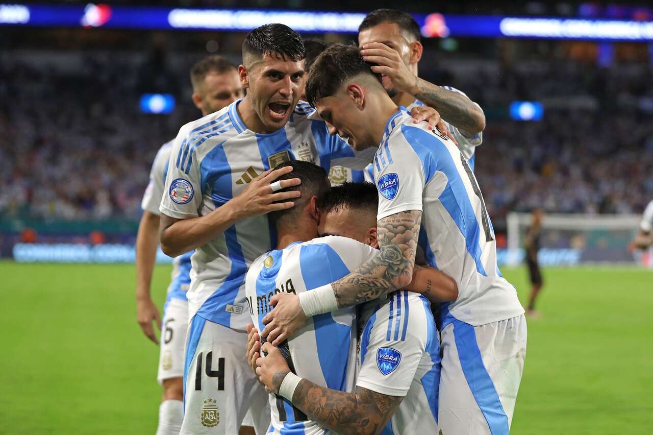 argentina-ganha-do-peru-e-segue-100-na-copa-america-futebol-latino