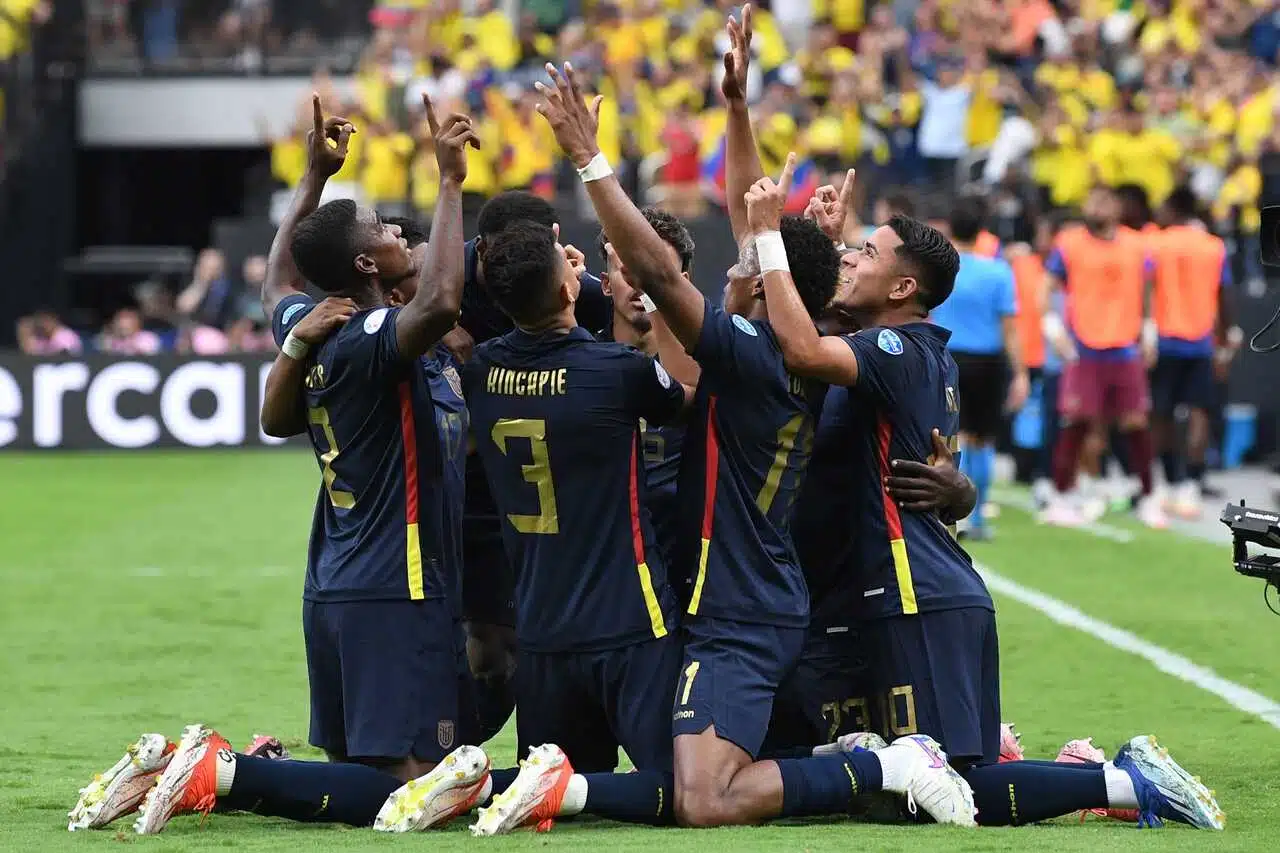 equador-jamaica-futebol-latino-copa-america-capa