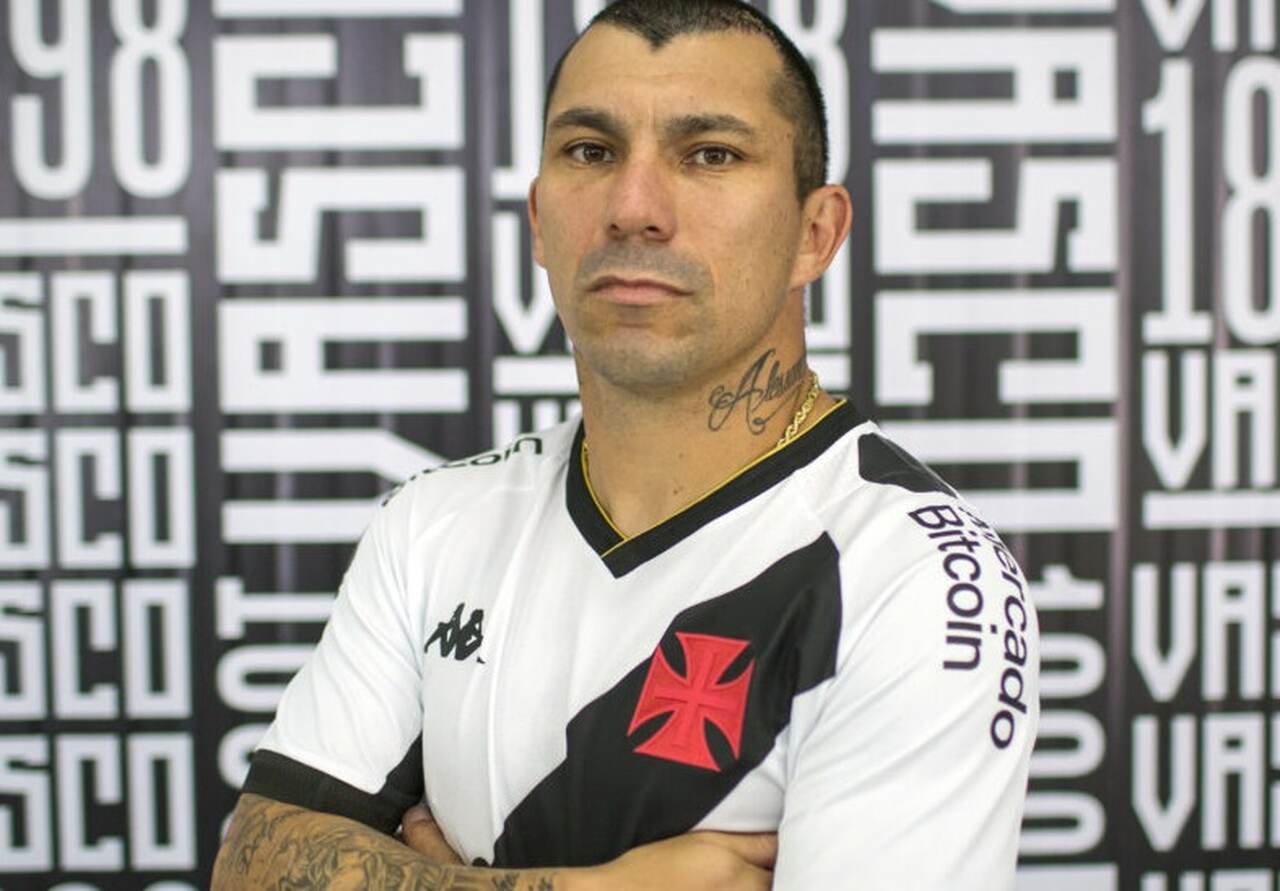 gary-medel-deixa-o-vasco-e-se-torna-reforco-do-boca-juniors-futebol-latino_Easy-Resize.com