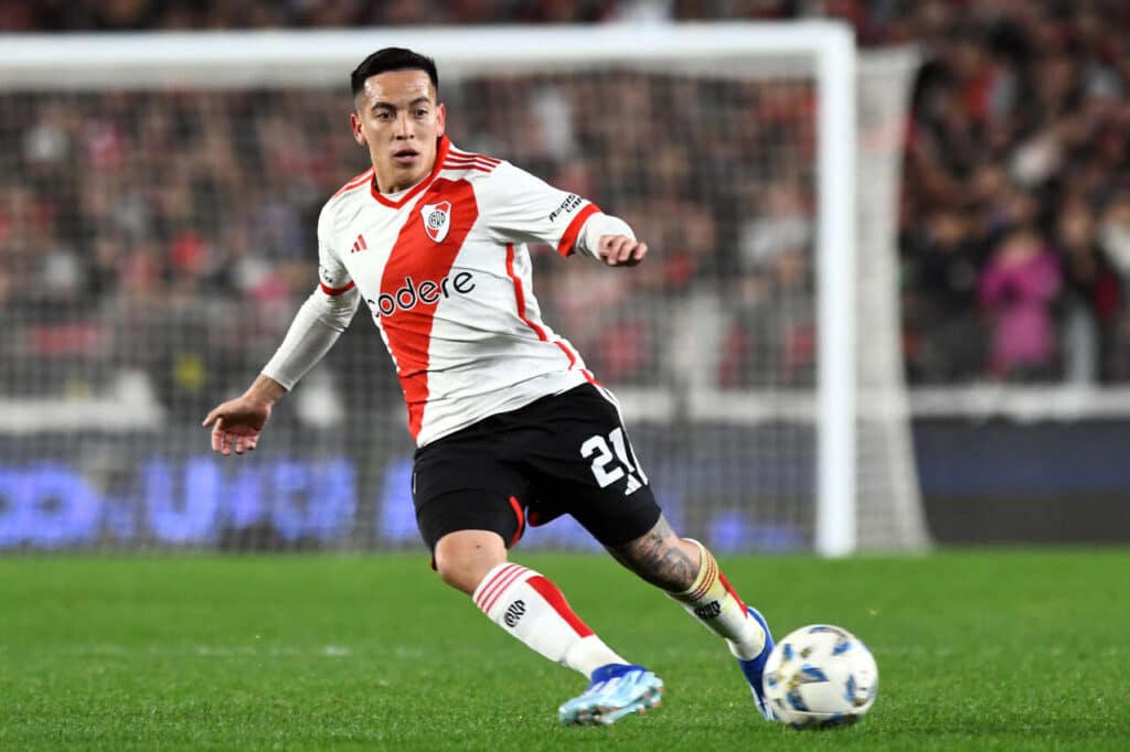 river-plate-recebe-oferta-da-europa-por-esequiel-barco-futebol-latino