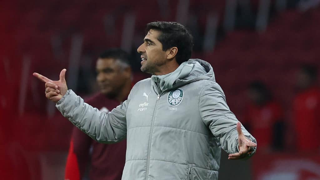 abel-ferreira-pede-respeito-apos-empate-do-palmeiras-futebol-latino