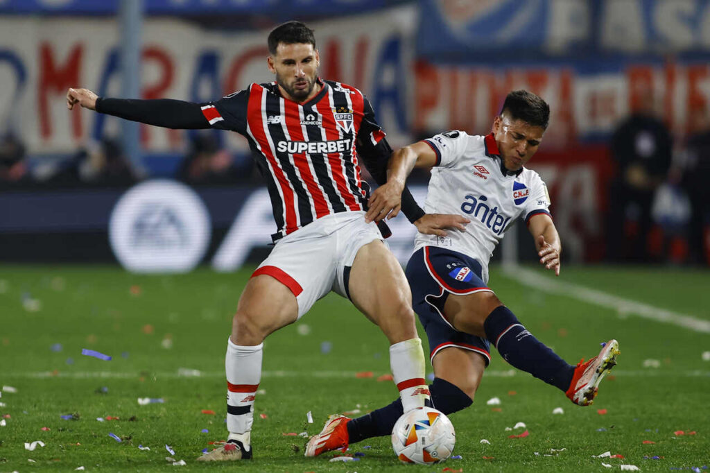 nacional-sao-paulo-libertadores-futebol-latino-disputa