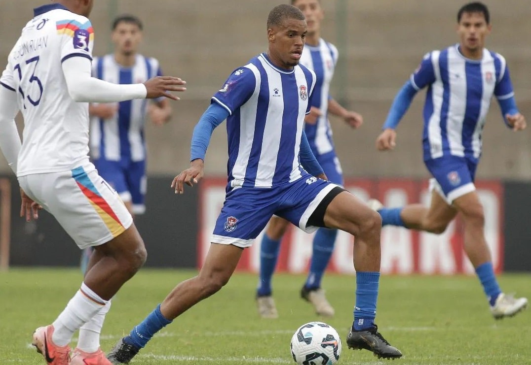 mairlon-ramon-exalta-evolucao-tatica-em-portugal-e-projeta-sequencia-futebol-latino