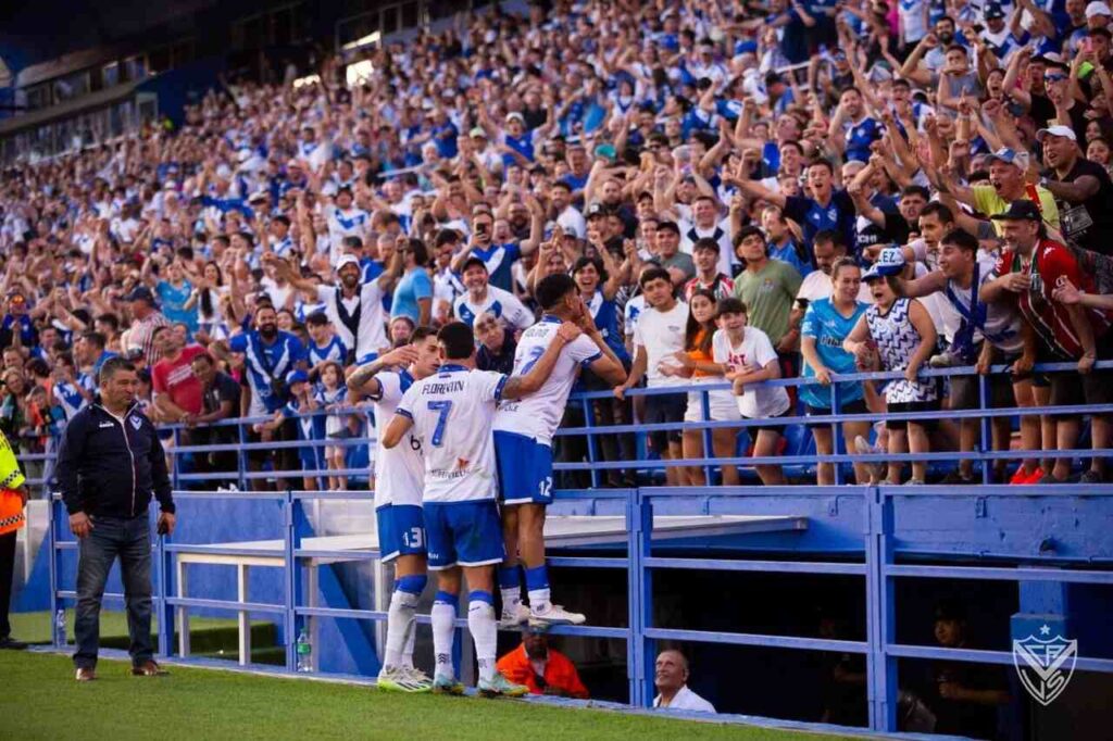 velez-sarsfield-pode-ser-campeao-argentino-neste-fim-de-semana-futebol-latino