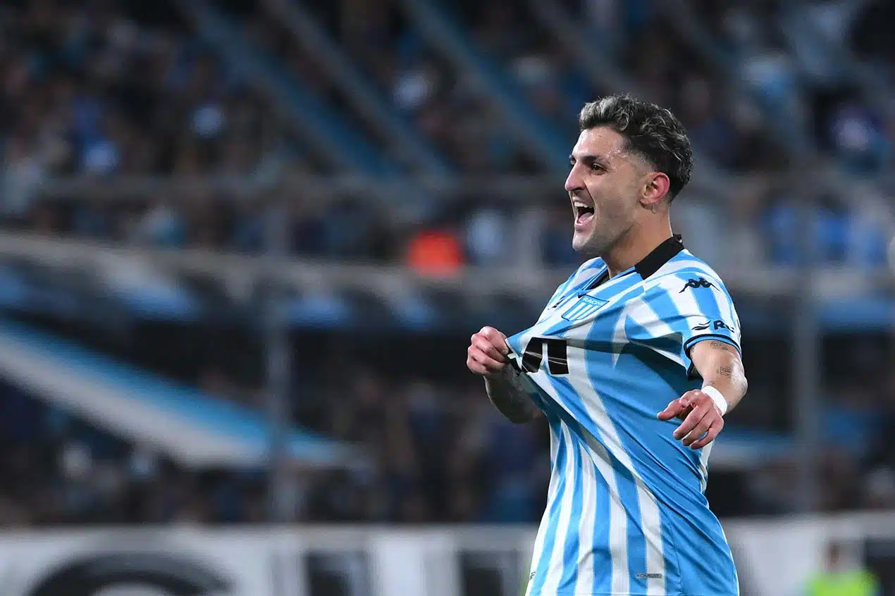 zenit-recebe-negativa-do-racing-sobre-peca-chave-da-equipe-futebol-latino