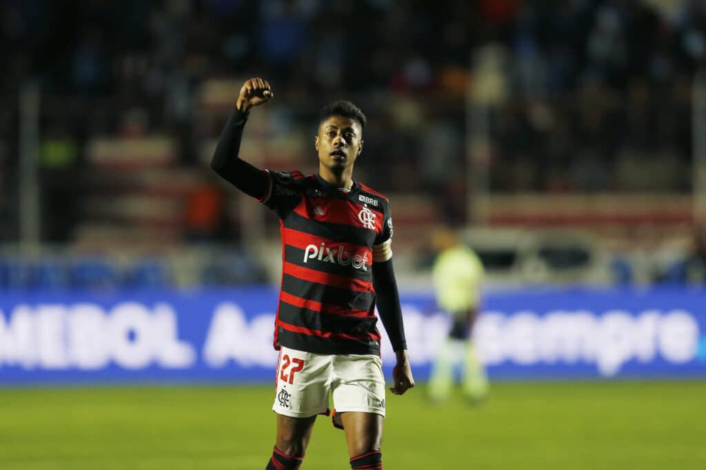 atletico-mg-segue-buscando-a-contratacao-de-bruno-henrique-futebol-latino