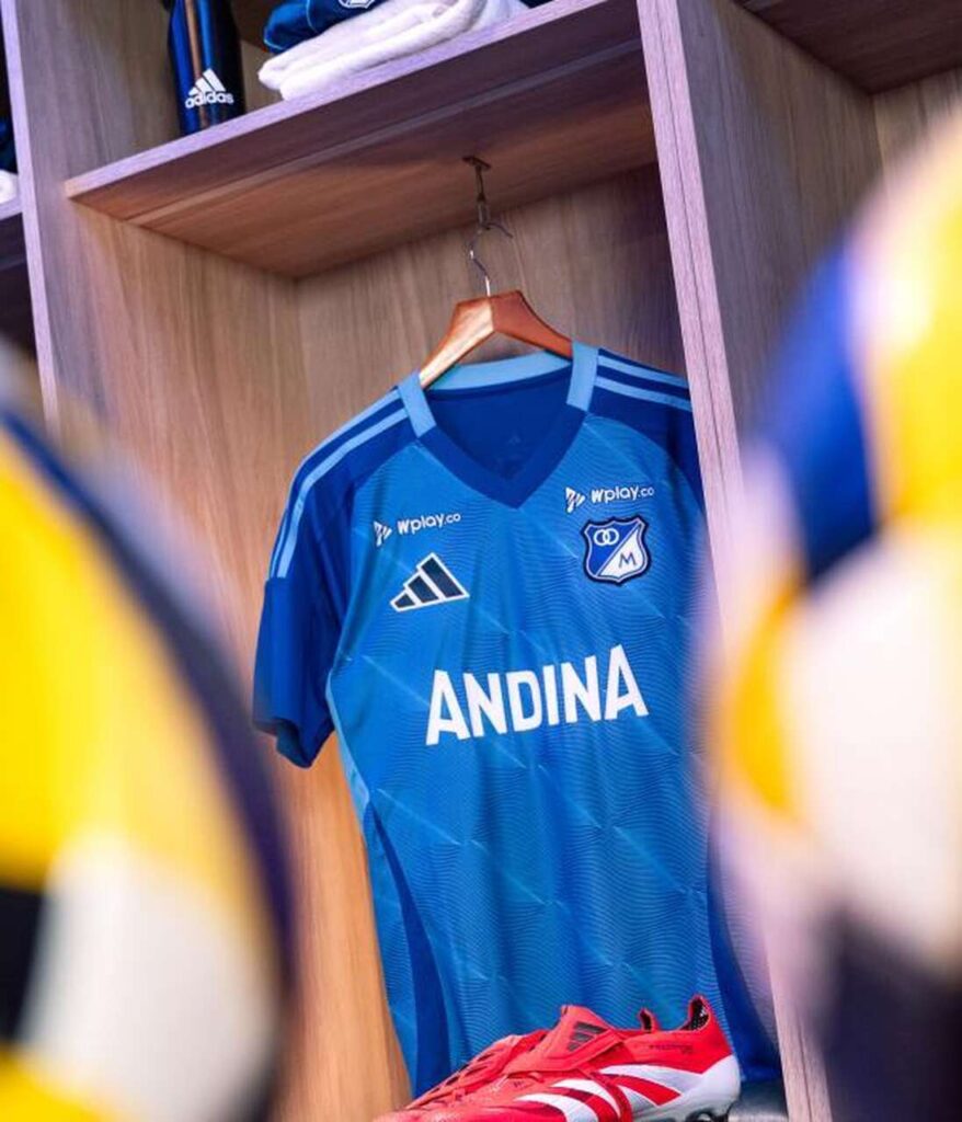 com-homenagem-a-torcida-millonarios-lanca-novo-uniforme-interna-futebol-latino