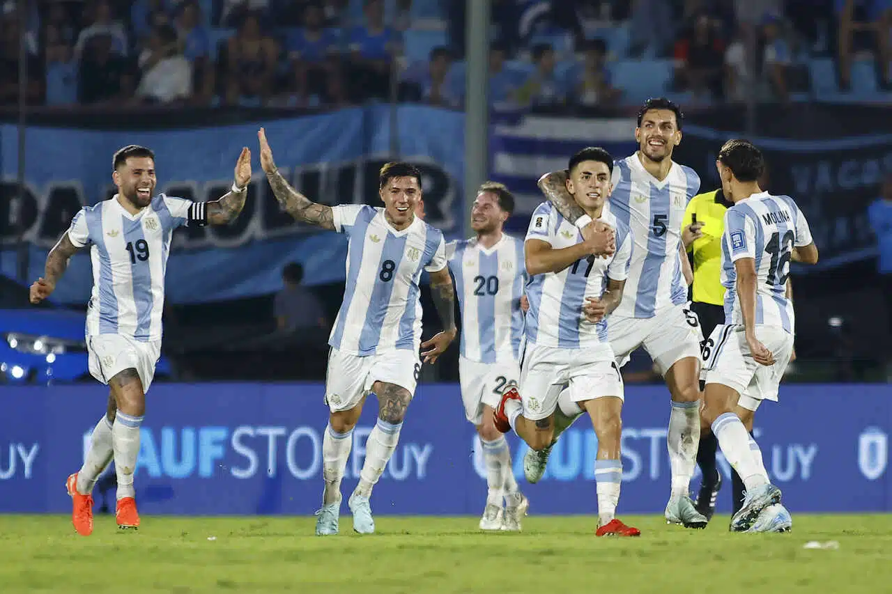 argentina-pode-enfrentar-o-brasil-ja-garantida-na-copa-do-mundo-futebol-latino