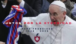 san-lorenzo-presta-homenagem-a-morte-do-papa-francisco-futebol-latino