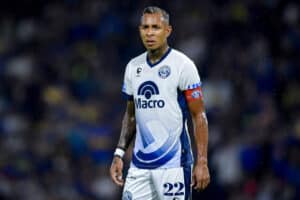 sebastian-villa-mira-tres-clubes-brasileiros-futebol-latino